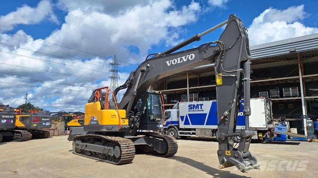 Volvo ECR 355 ENL Paletli ekskavatörler