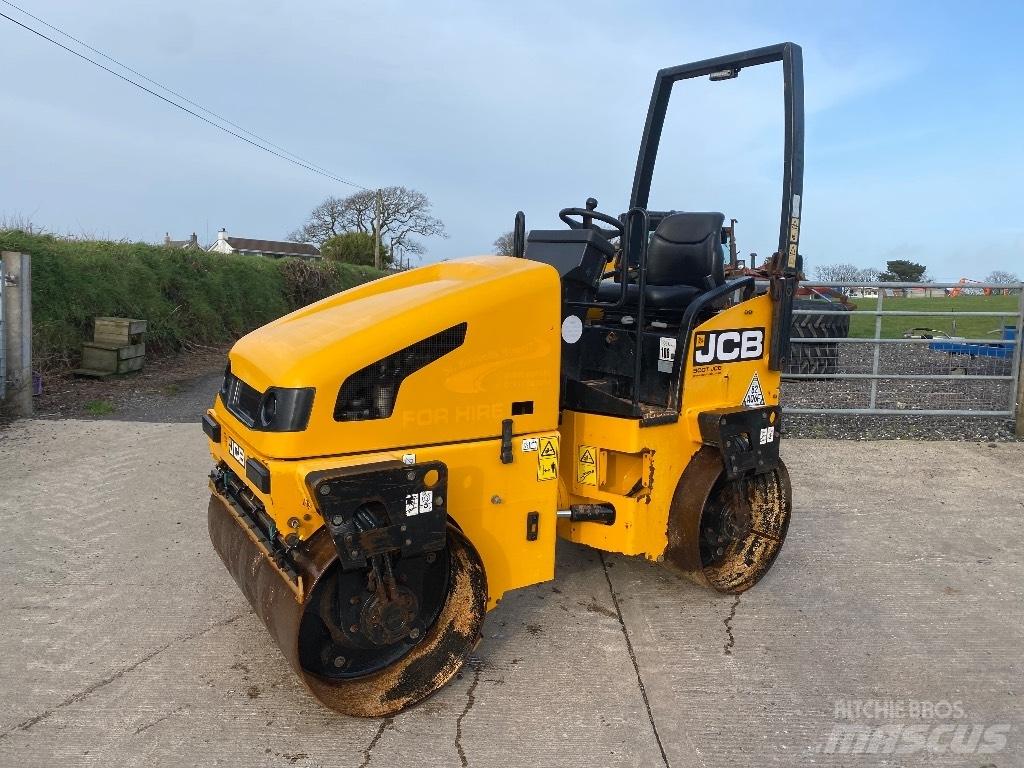 JCB VMT 260-120 Çift tamburlu silindirler