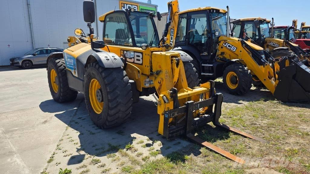 JCB 560-80 Agri Plus Teleskopik tekerlekli yükleyiciler