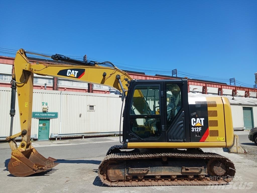 CAT 312 F Paletli ekskavatörler