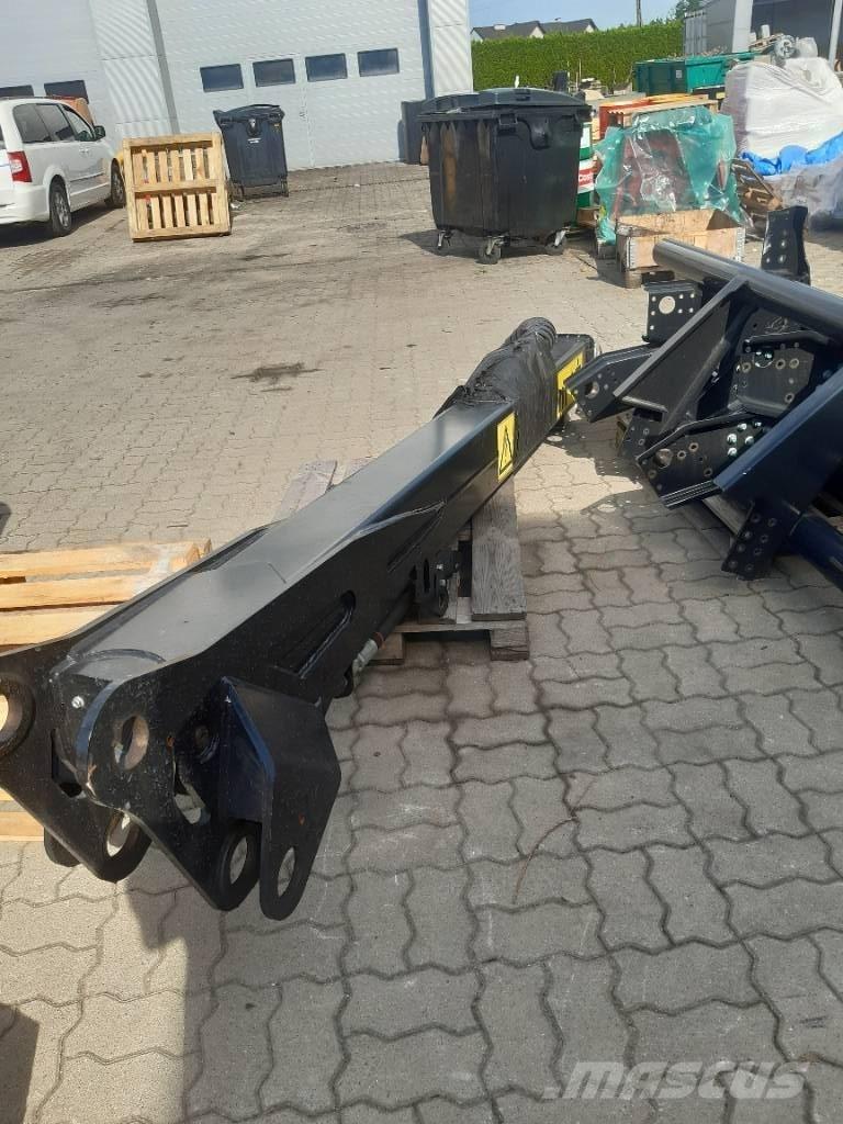 Komatsu 901.6 Hasat vinçleri