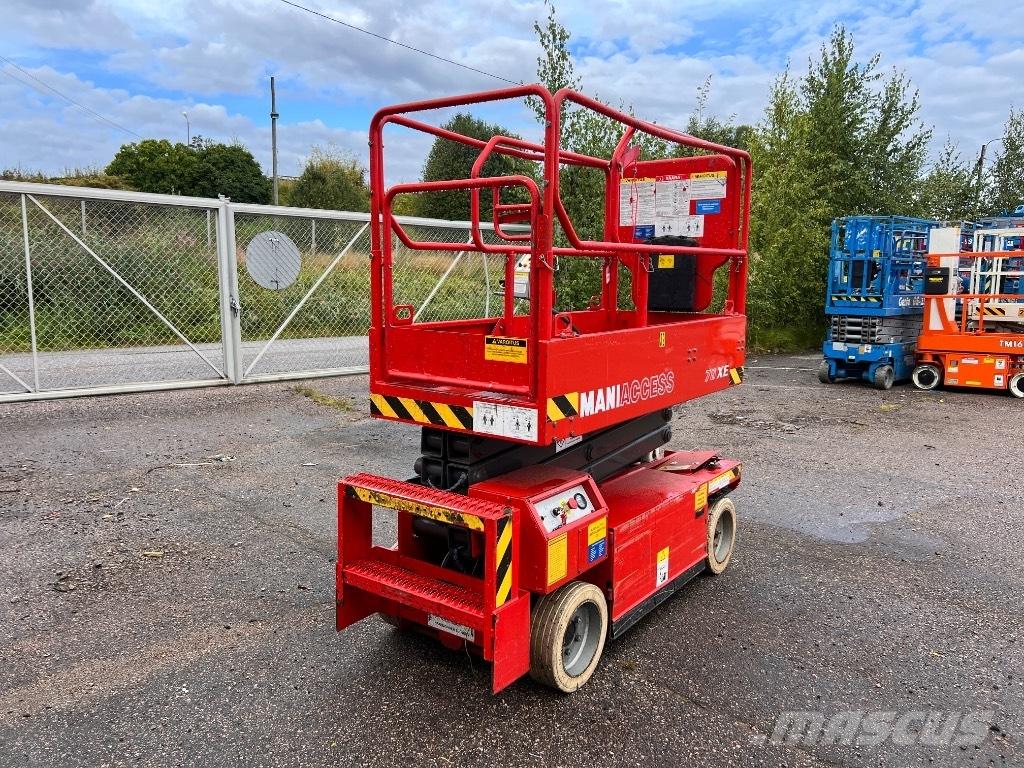 Manitou 78 XE Makasli platformlar
