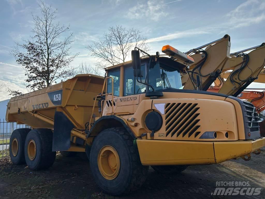 Volvo A 25 D Belden kirma kaya kamyonu