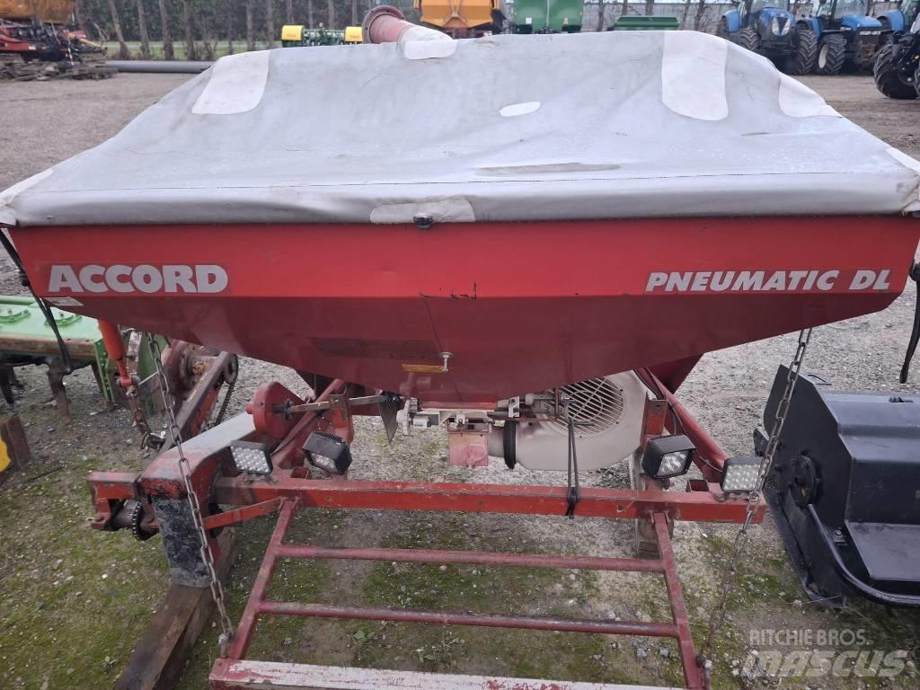 Kverneland Accord Kombine hububat mibzerleri