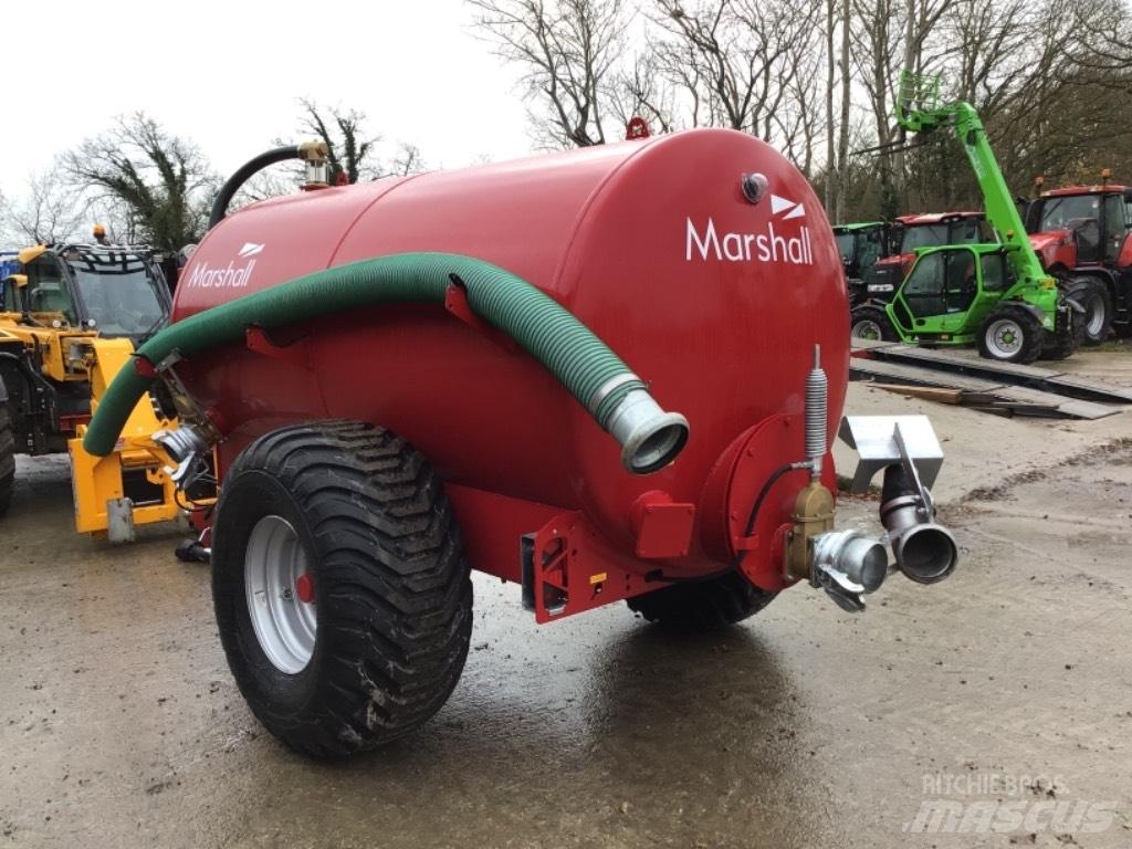 Marshall ST 1600 Sivi gübre ve ilaç tankerleri