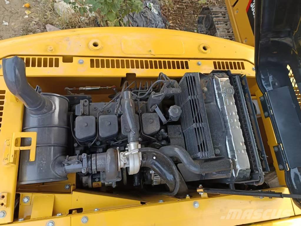Komatsu PC 120 Paletli ekskavatörler