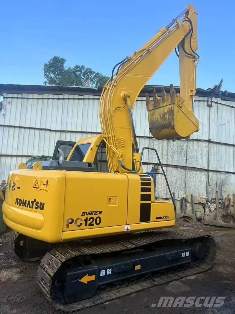 Komatsu PC 120 Paletli ekskavatörler