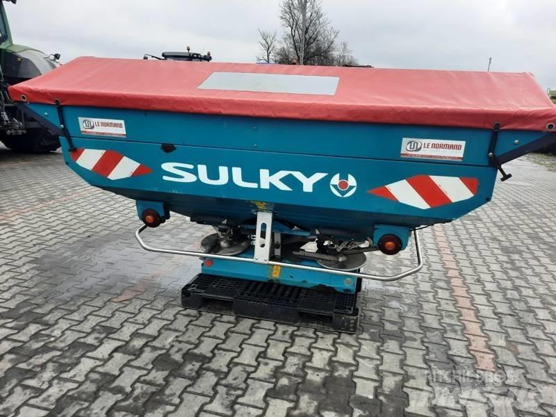 Sulky DX 30 Gübre dagitma tankerleri