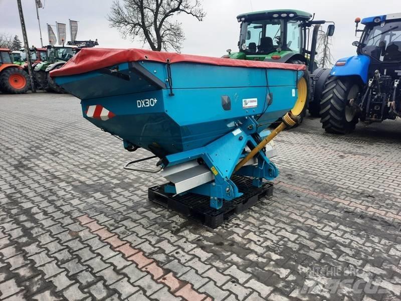 Sulky DX 30 Gübre dagitma tankerleri