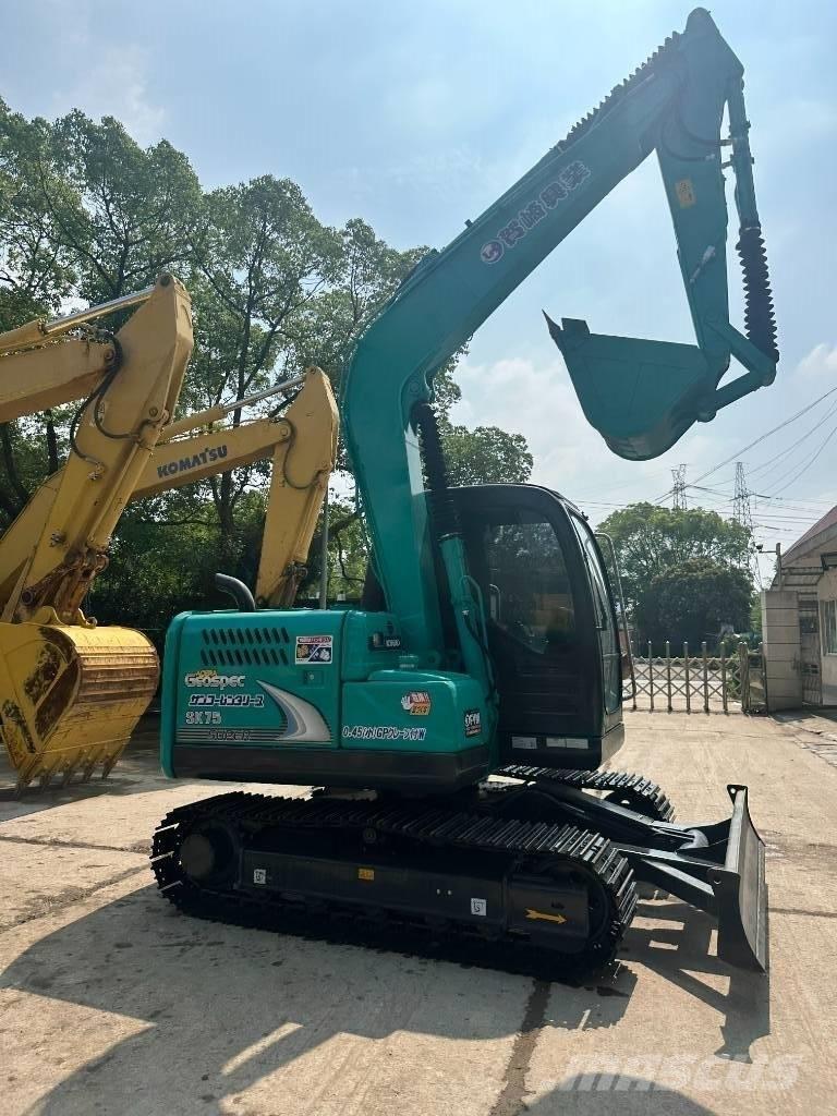 Kobelco SK 75 Mini ekskavatörler, 7 tona dek