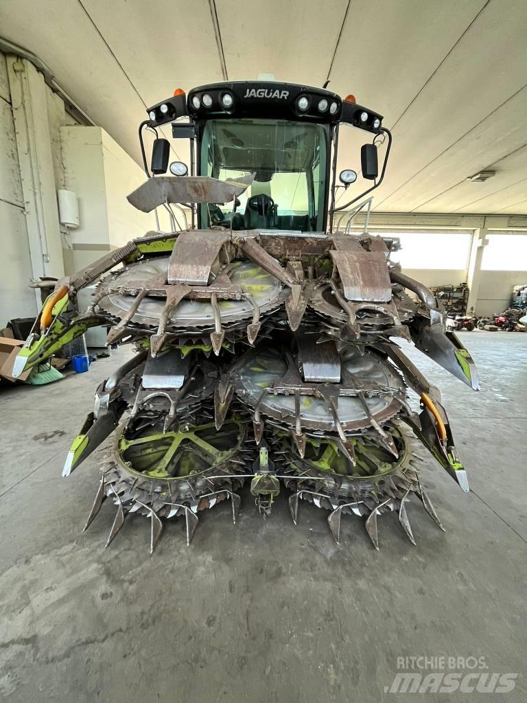 CLAAS Orbis 750 Biçerdöver kafaları