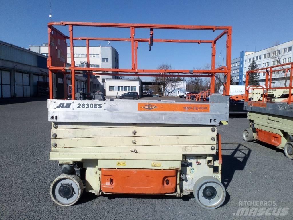 JLG 2630 ES Makasli platformlar