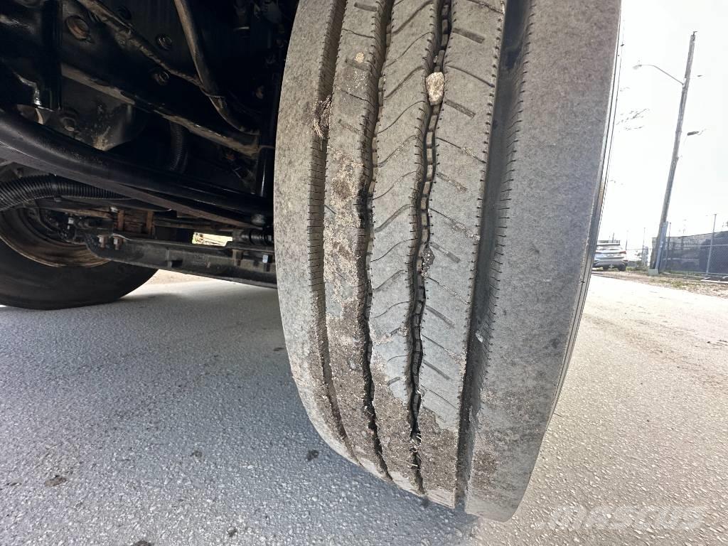 Ford F 750 XLT Tankerli kamyonlar