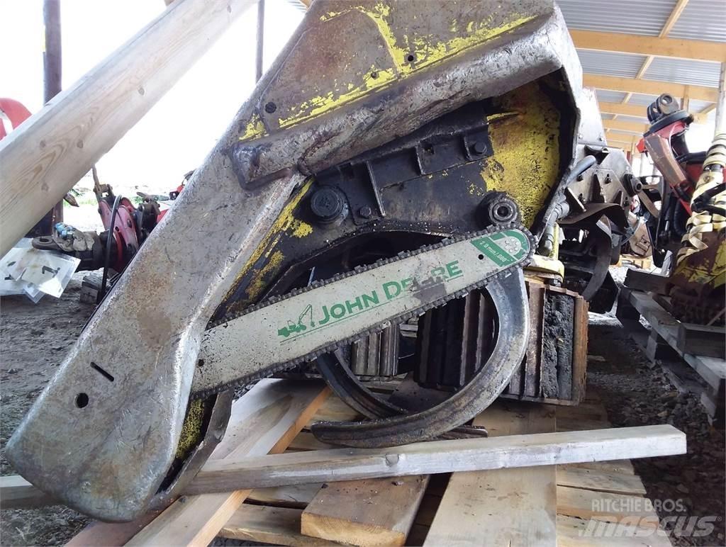John Deere H270R Agaç kesme robotlari