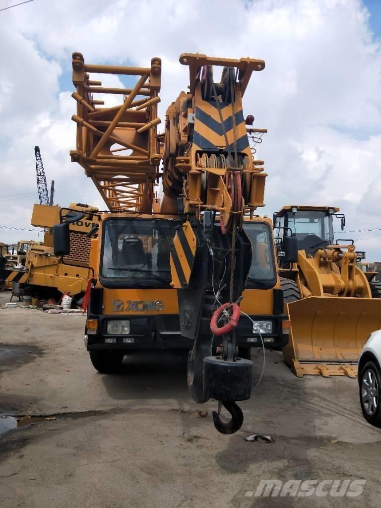 XCMG QY70T Yol-Arazi Tipi Vinçler (AT)