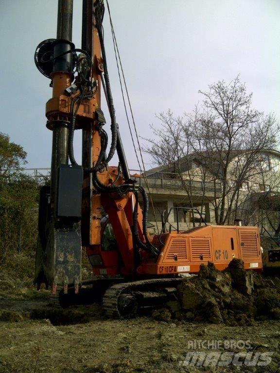 Tescar CF8 DW Titreşimli kazık çakıcıları