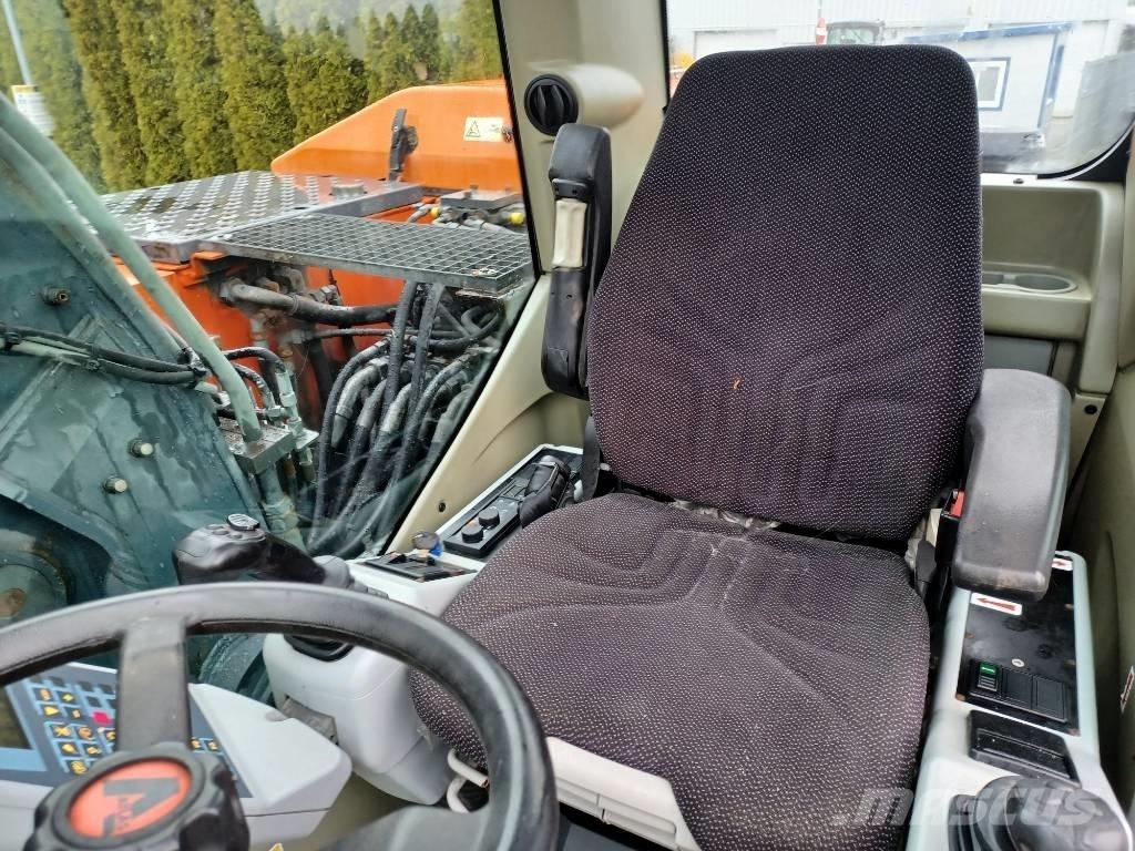 Atlas 150 W Lastik tekerli ekskavatörler