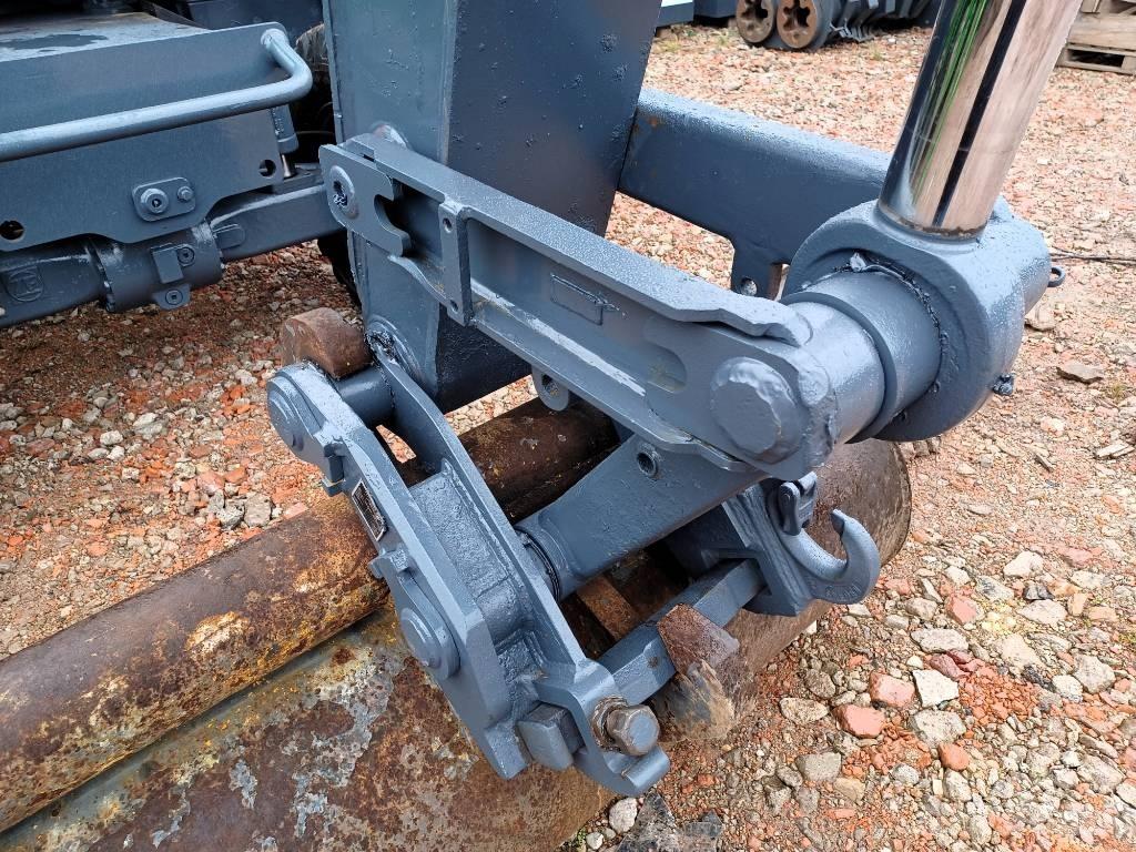 Atlas 150 W Lastik tekerli ekskavatörler