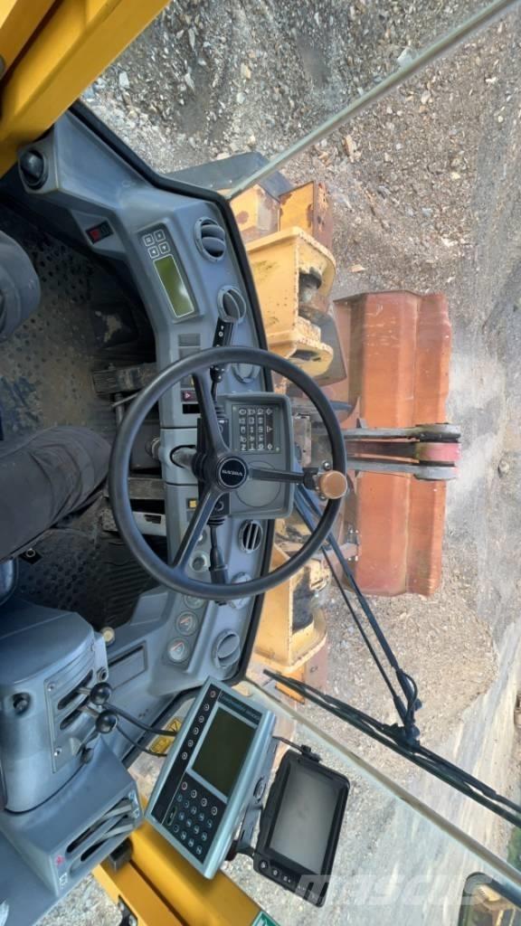 Volvo L 180 C Tekerlekli yükleyiciler