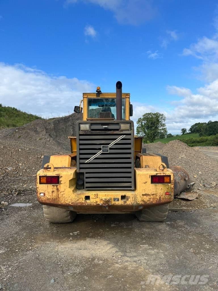 Volvo L 180 C Tekerlekli yükleyiciler