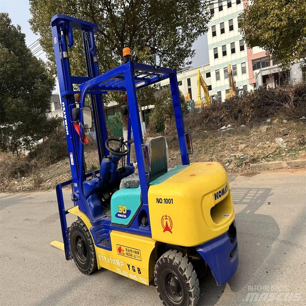 Komatsu FD30-14 Dizel forkliftler