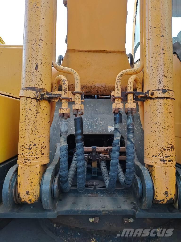 Hyundai R 220LC-9S Paletli ekskavatörler