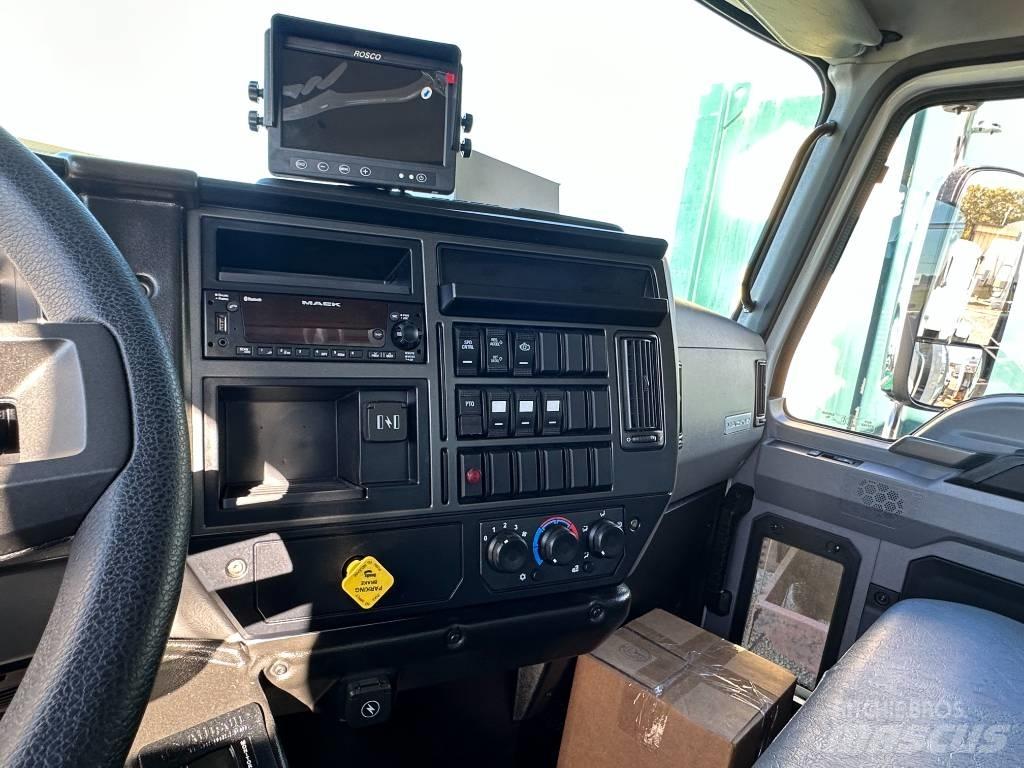 Mack MD6 Atik kamyonlari