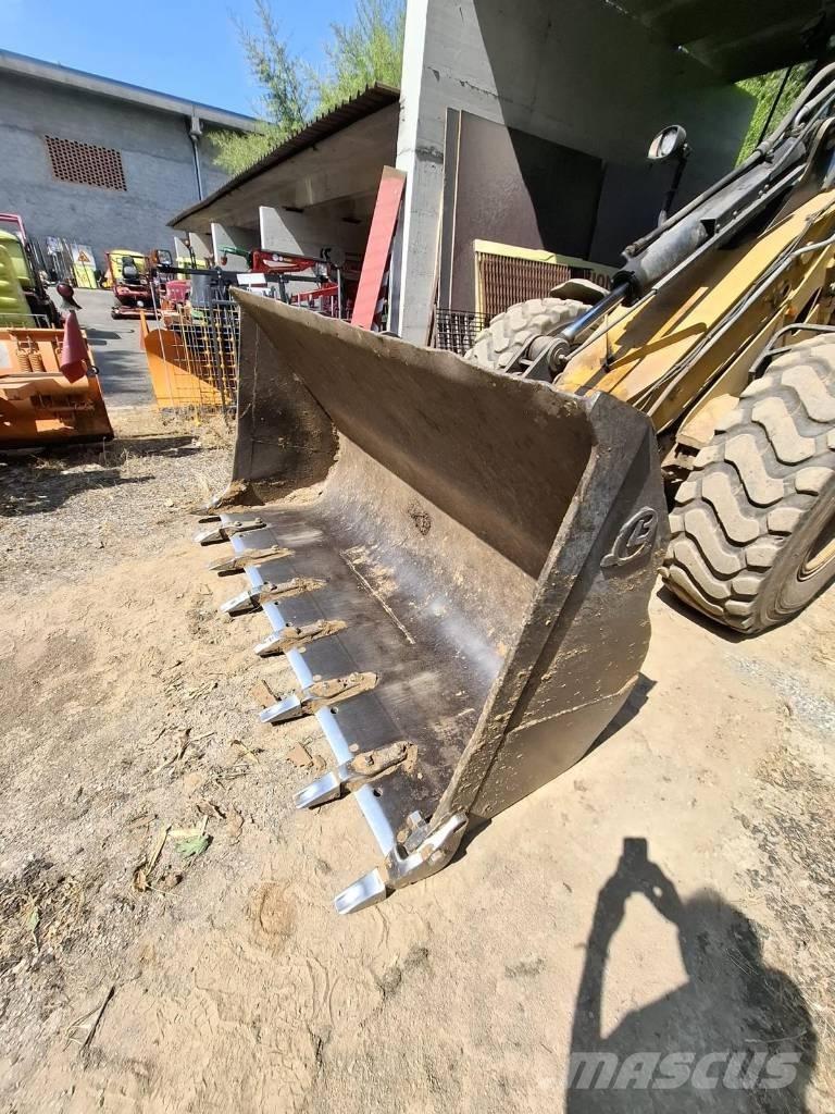CAT 930 G Tekerlekli yükleyiciler