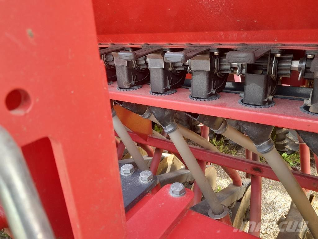 Tume TITAN 4000 Kombine hububat mibzerleri