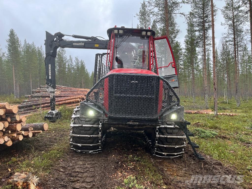 Komatsu 875 Tomruk yükleyici traktörler