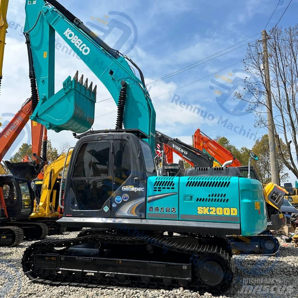 Kobelco SK 200 Paletli ekskavatörler