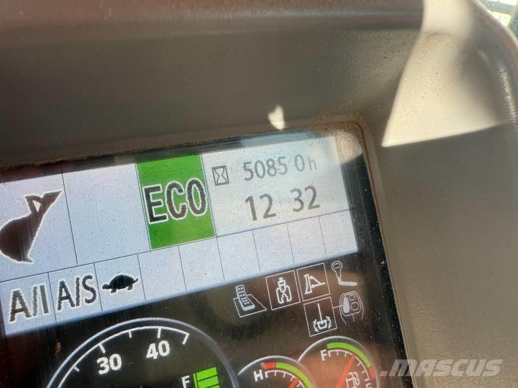 Hitachi ZX 140 W-6 Lastik tekerli ekskavatörler