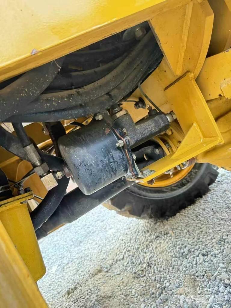 XCMG WZ 30-25 Kazıcı yükleyiciler - beko loder