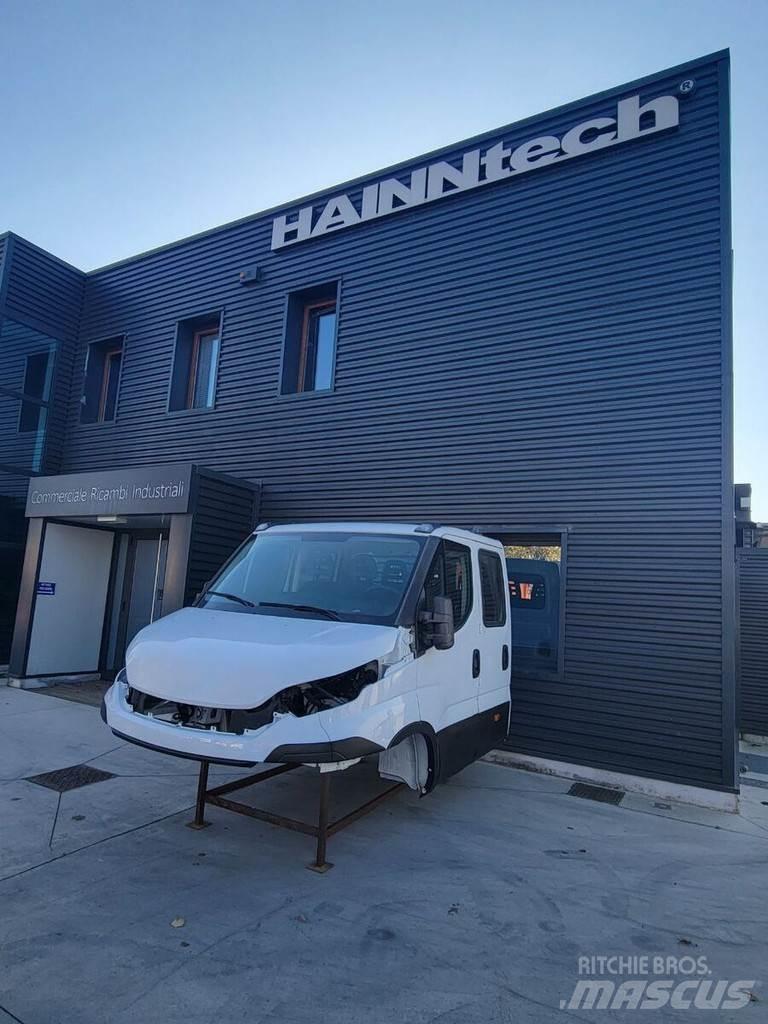 Iveco DAILY E6 Kabinler