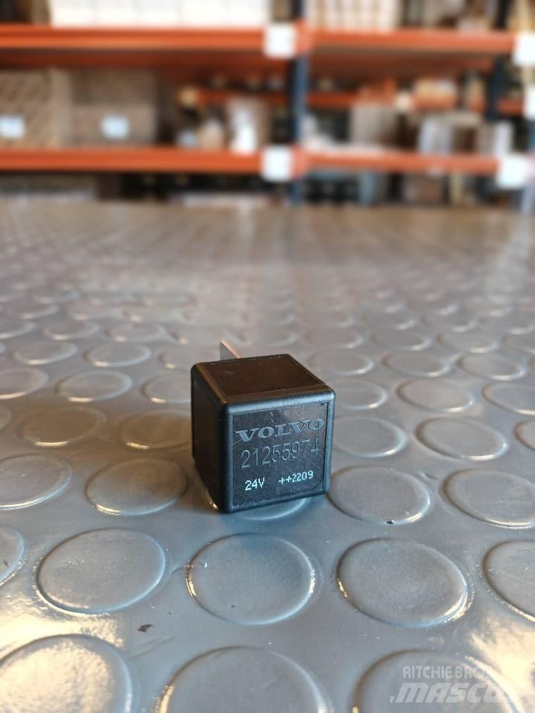 Volvo RELAY 21255974 Diger aksam