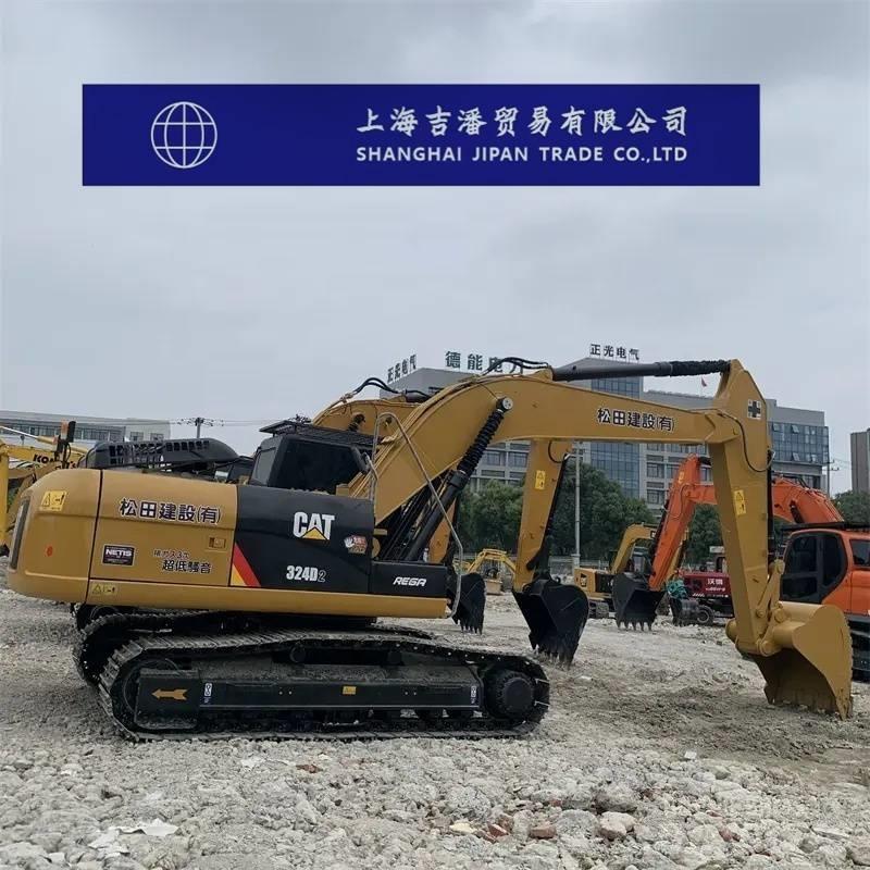 CAT 324 D Paletli ekskavatörler