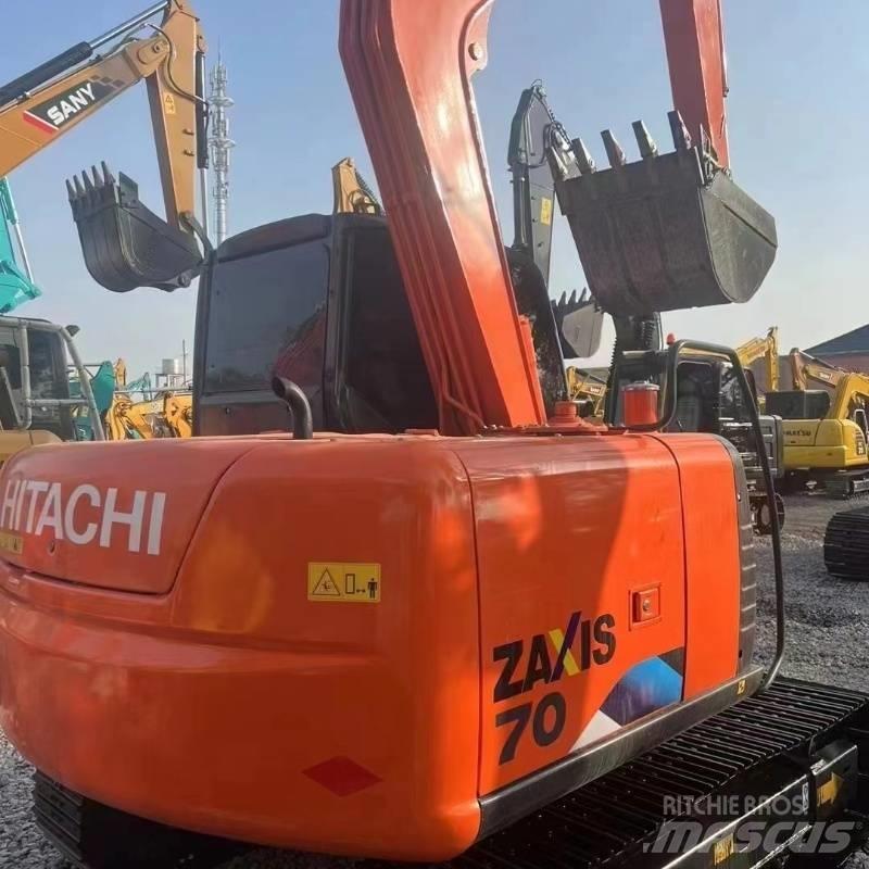Hitachi ZX 70 Mini ekskavatörler, 7 tona dek