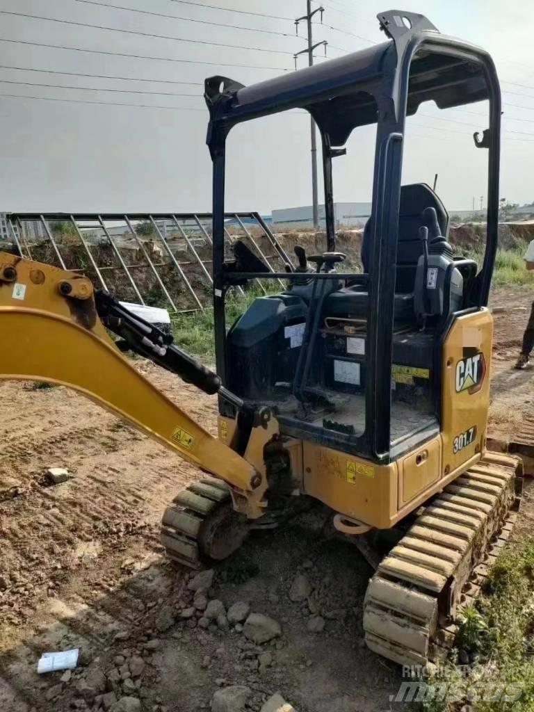 CAT 301.7 Mini ekskavatörler, 7 tona dek