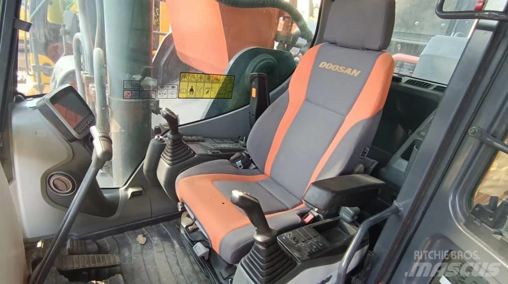 Doosan DX 530 LC-5 Paletli ekskavatörler