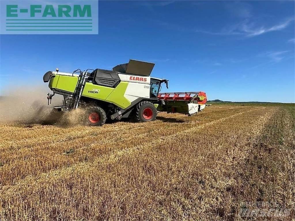 CLAAS trion 730 Biçerdöverler