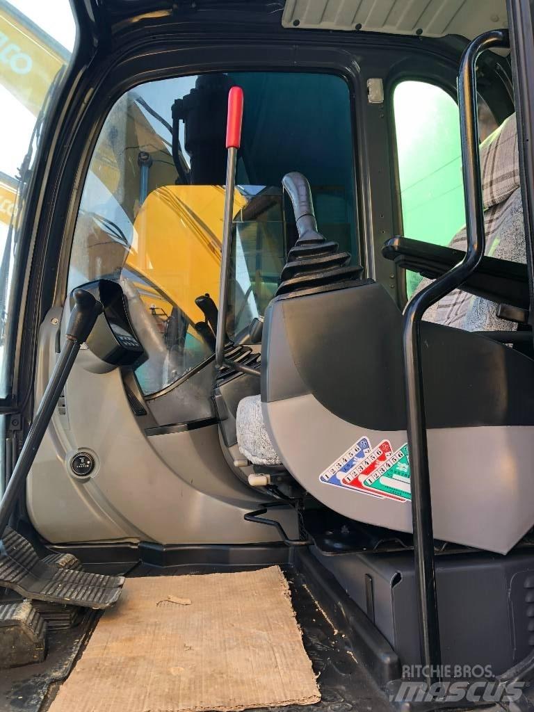 Kobelco 260 Paletli ekskavatörler