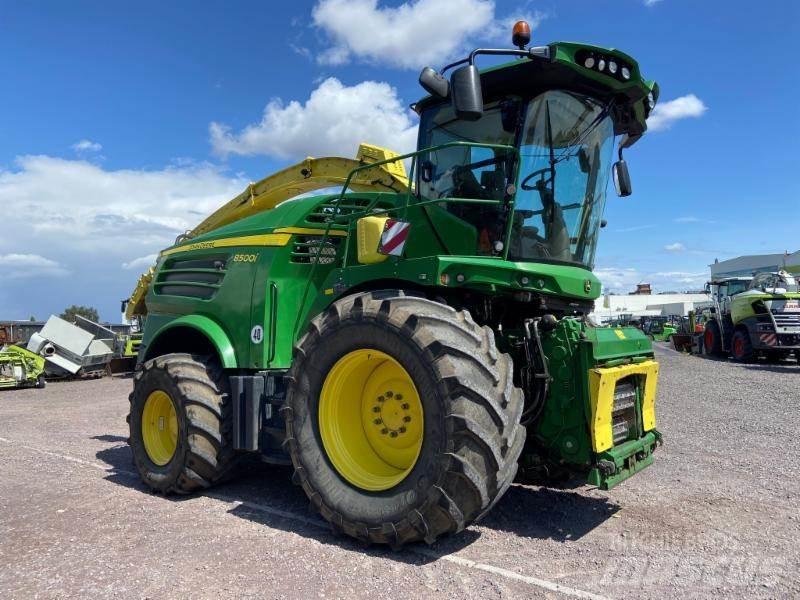 John Deere 8500i Kendi yürür silaj makinalari
