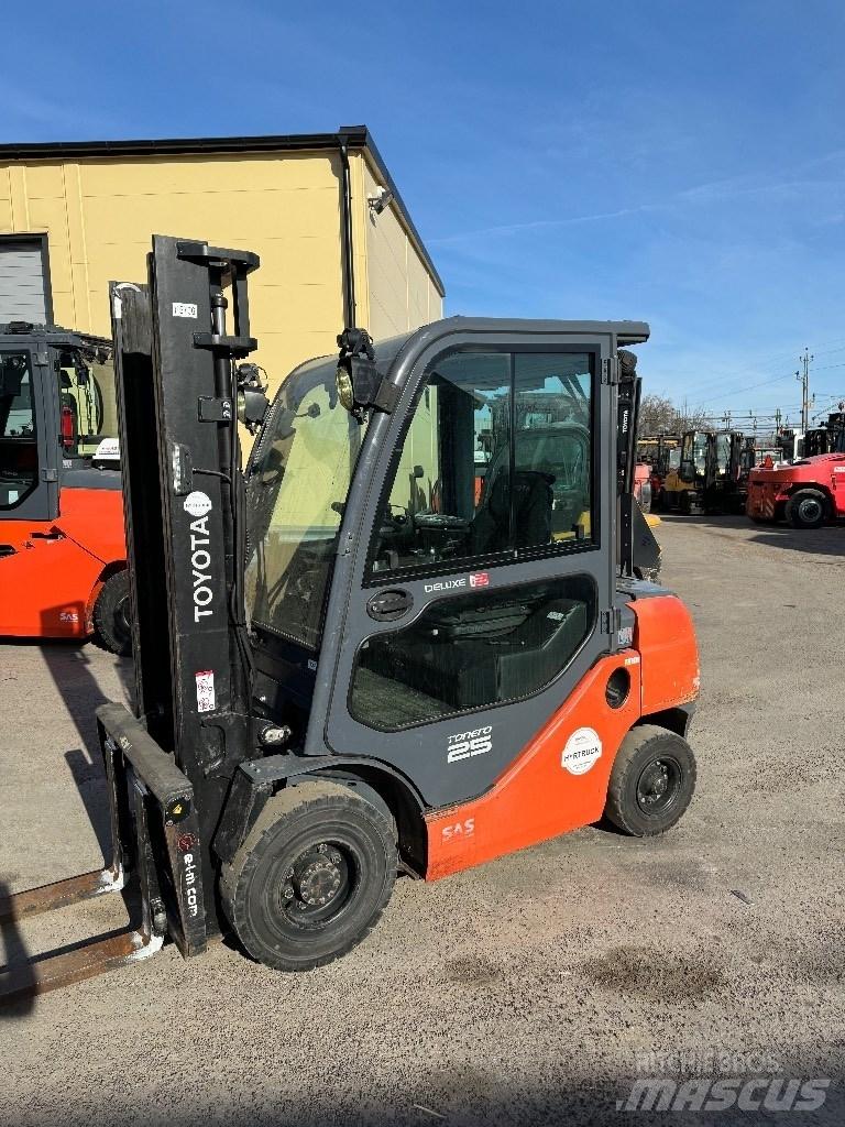 Toyota 52-8FDF25 Dizel forkliftler