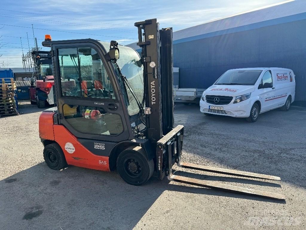 Toyota 52-8FDF25 Dizel forkliftler