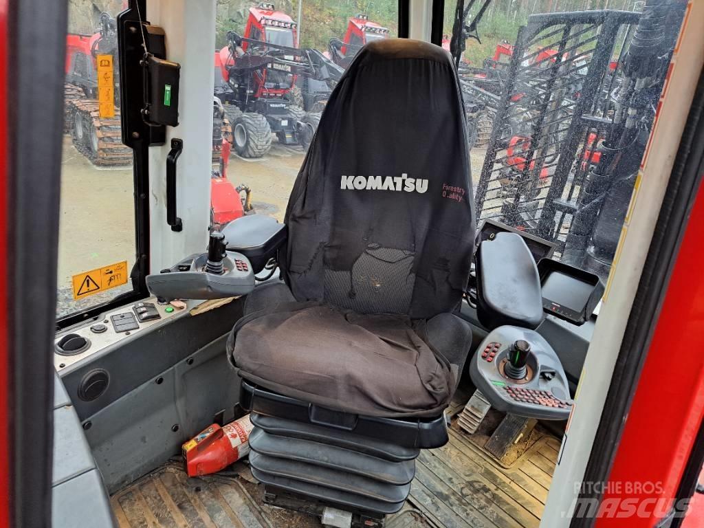 Komatsu 845 Tomruk yükleyici traktörler