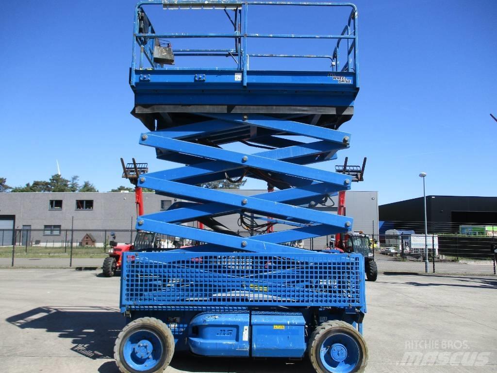 JLG M4069 (599) Makasli platformlar
