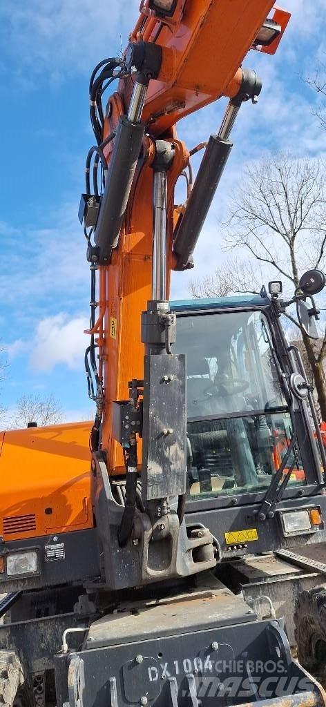 Doosan DX 100 W-7 Lastik tekerli ekskavatörler