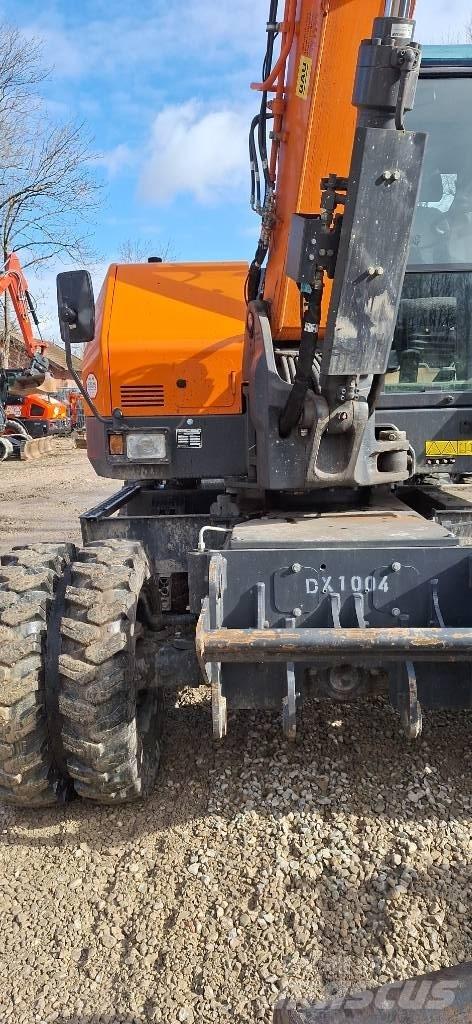 Doosan DX 100 W-7 Lastik tekerli ekskavatörler