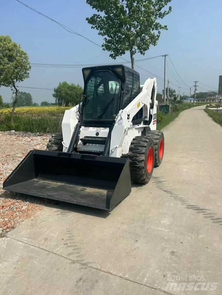 Bobcat S 330 Skid steer loderler