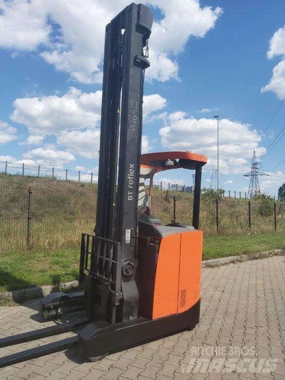 BT RR E 160 Reach truck - depo içi istif araçları